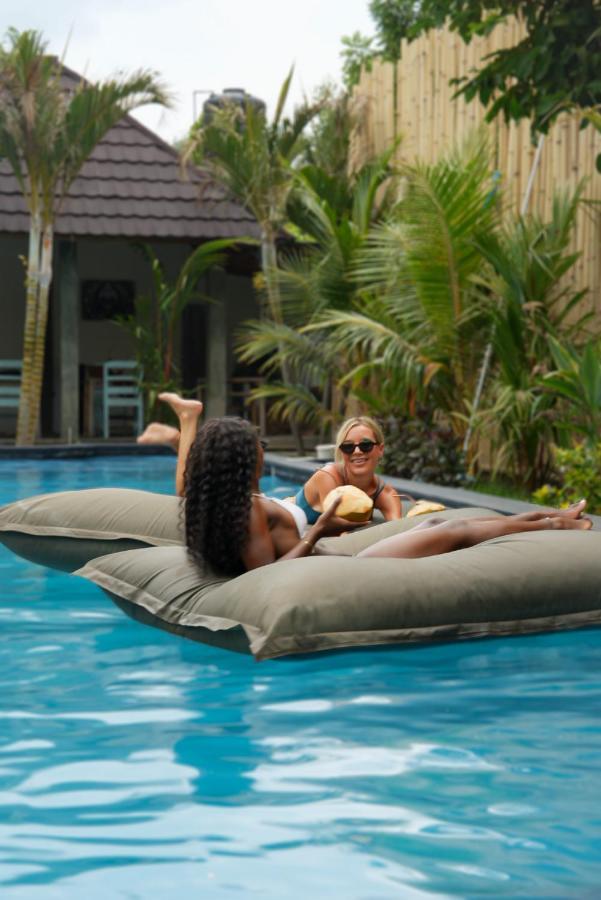 Hotel Copacabana Gili Air Zewnętrze zdjęcie